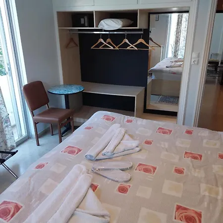 公寓 Dimitropoulos Seafront Apartments-elaionas Near Diakopto