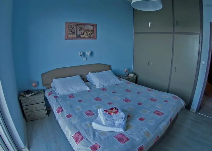 아파트 Dimitropoulos Seafront Apartments-Elaionas Beach Near Diakopto