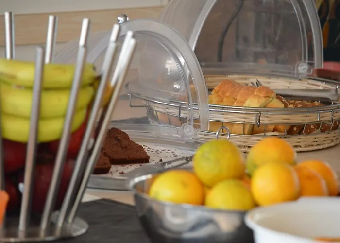 Dimitropoulos Seafront Apartments-Elaionas Beach Near Diakopto 엘레오나스