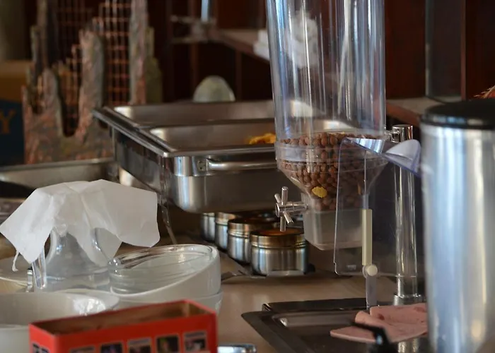 Dimitropoulos Seafront Apartments-Elaionas Beach Near Diakopto 아파트 *