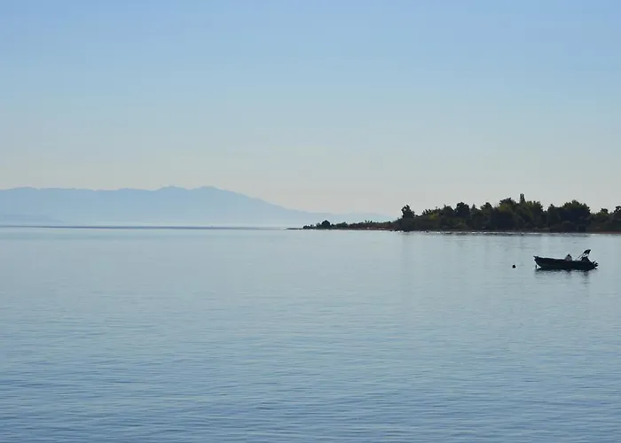 아파트 Dimitropoulos Seafront Apartments-Elaionas Beach Near Diakopto