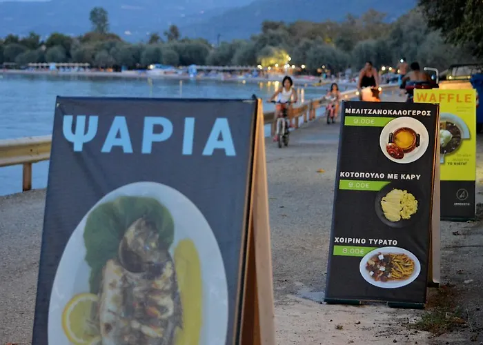 아파트 Dimitropoulos Seafront Apartments-Elaionas Beach Near Diakopto *