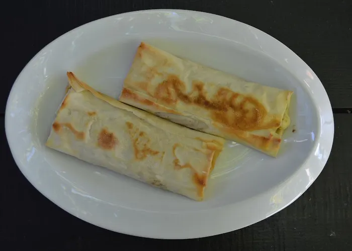 Dimitropoulos Seafront Apartments-Elaionas Beach Near Diakopto 아파트 *